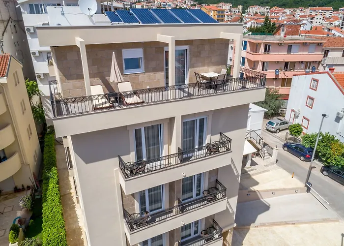 Almare Apartments Budva